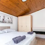With Parking Space Duce, - 24975
