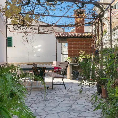 With Parking Space Duce, - 24975 *