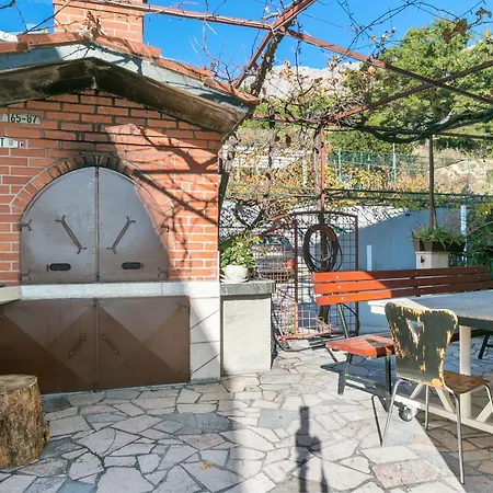 With Parking Space Duce, - 24975 *