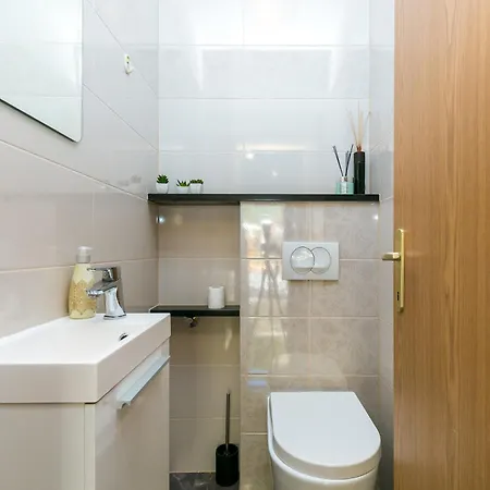 With Parking Space Duce, - 24975 *