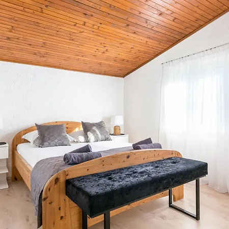 With Parking Space Duce, - 24975 *